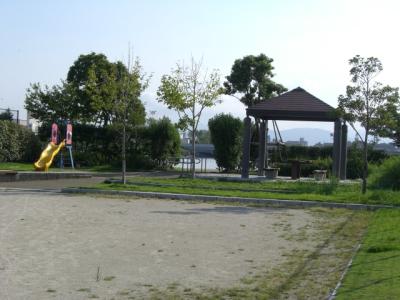 名島渡場公園